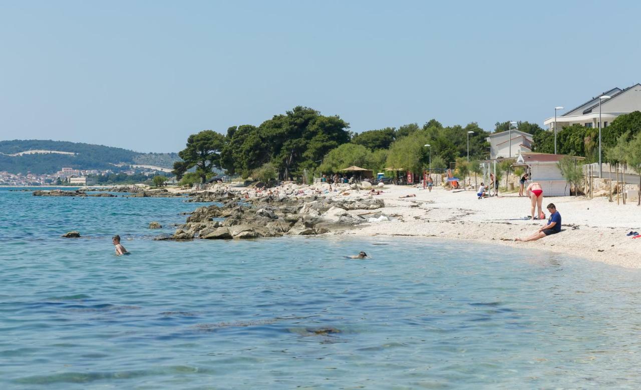 Apartment Sunce Kastela Bagian luar foto